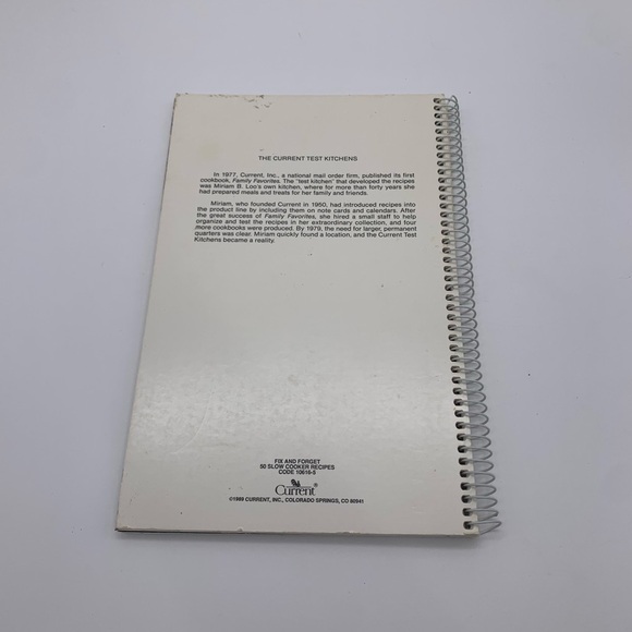 VINTAGE 1989 Wire bound Fix and Forget 50 SLOW COOKER Recipe book YUM! - Picture 6 of 6